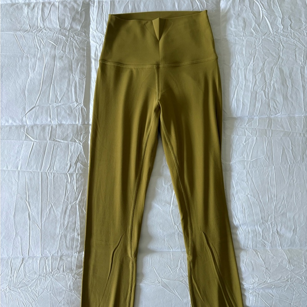 Lululemon Align Pant II Leggings in Grape Leaf - Picture 4 of 7